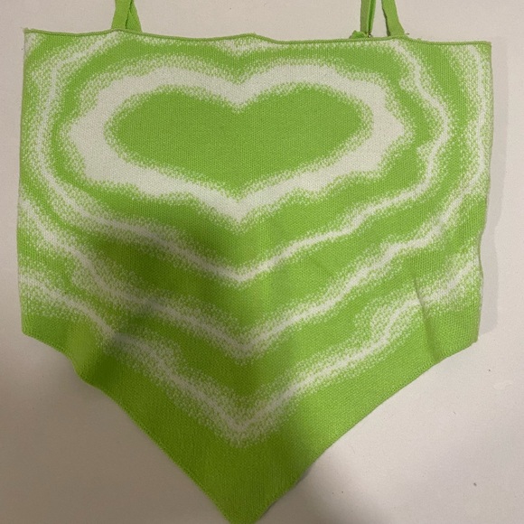 Boutique Heart Print Knit Crop Top - Harry Styles Inspired - Picture 2 of 2